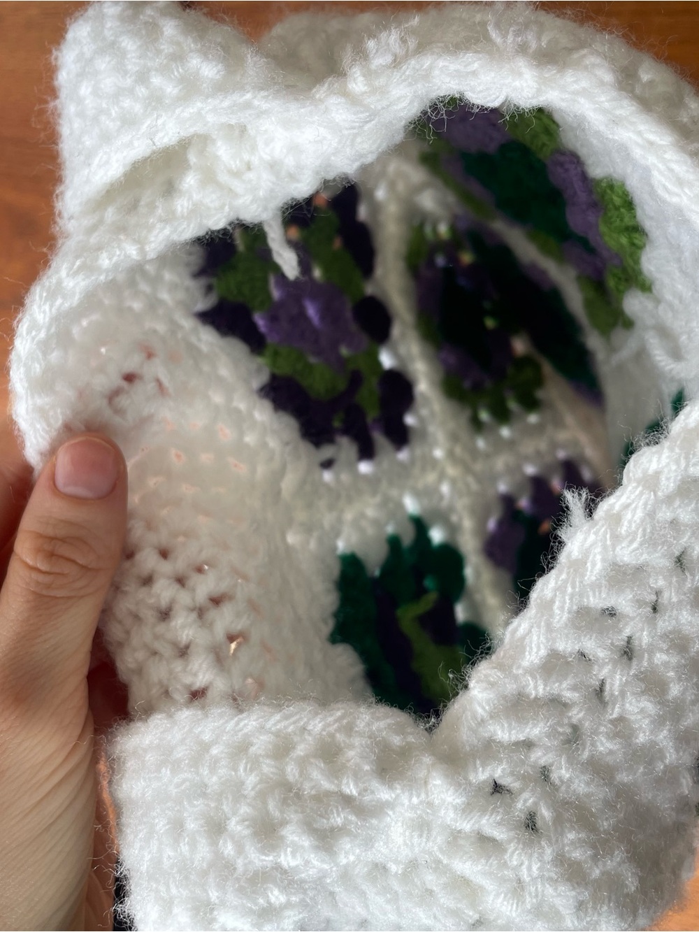 Handmade White Crochet Granny Square Crossbody Bag - Picture 6 of 8